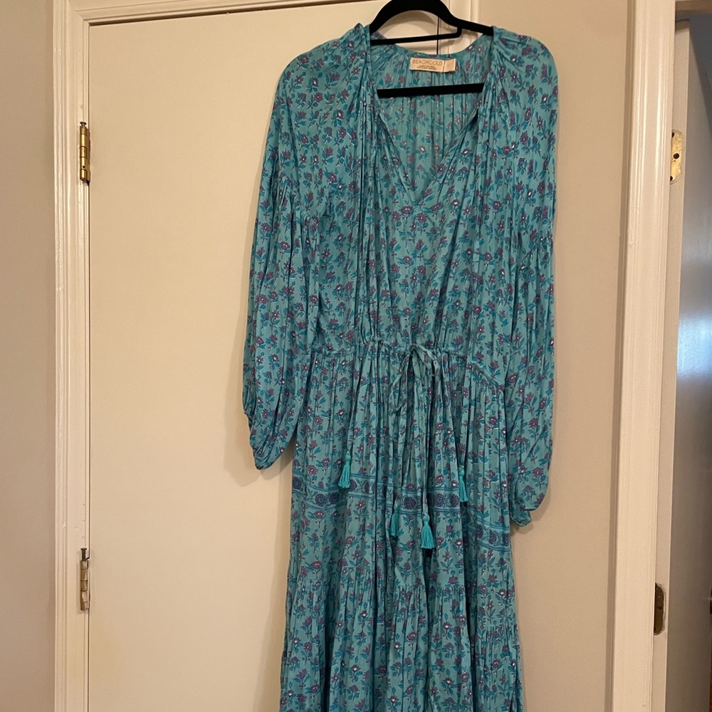 BEACHGOLD Long Sleeve Dress